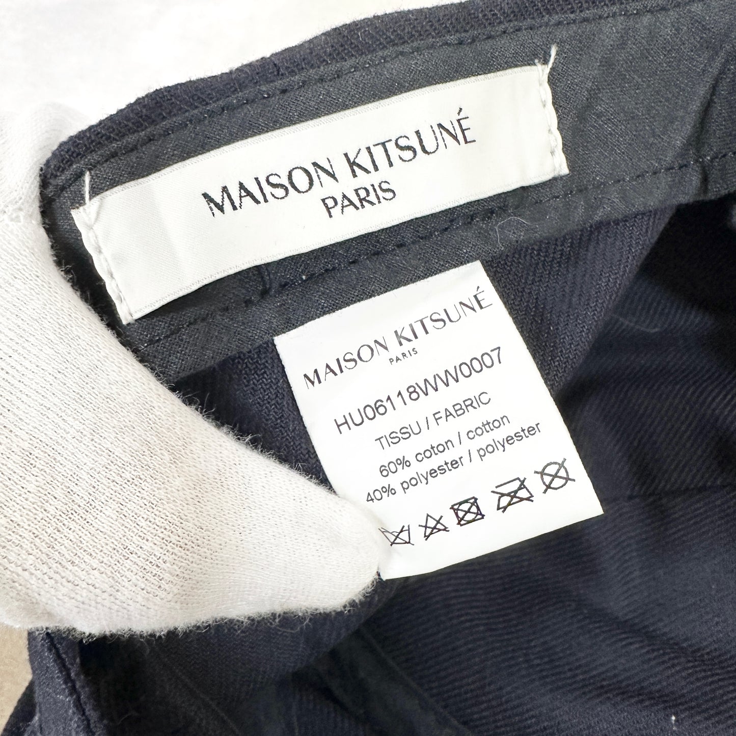 【少々汚れあり】MAISON KITSUNE メゾンキツネ キャップ  ユニセックス ネイビー 紺 60% コットン cotton 40% ポリエステル polyester ネイビー 紺  202406-0140