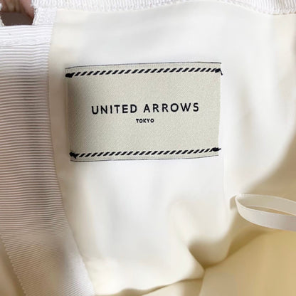 UNITED ARROWS ユナイデッドアローズ  スカート タイトスカート スリット サイズ38  ホワイト  日本製