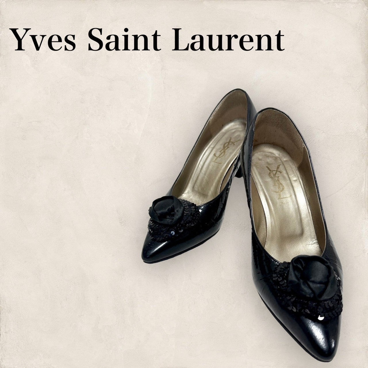 【多少使用感あり】Yves Saint Laurent イヴ・サンローラン コサージュ付 ポインテッドトゥ パンプス ヒール サイズ35 1/2 黒 ブラック 202406-2103