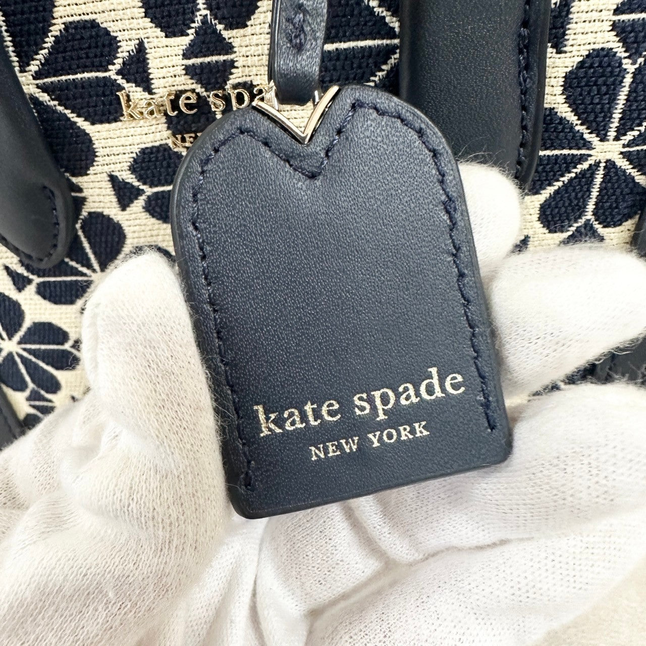 【未使用に近い】katespade New York ケイトスペードニューヨーク ミニショルダーバッグ ネイビー 202406-0124