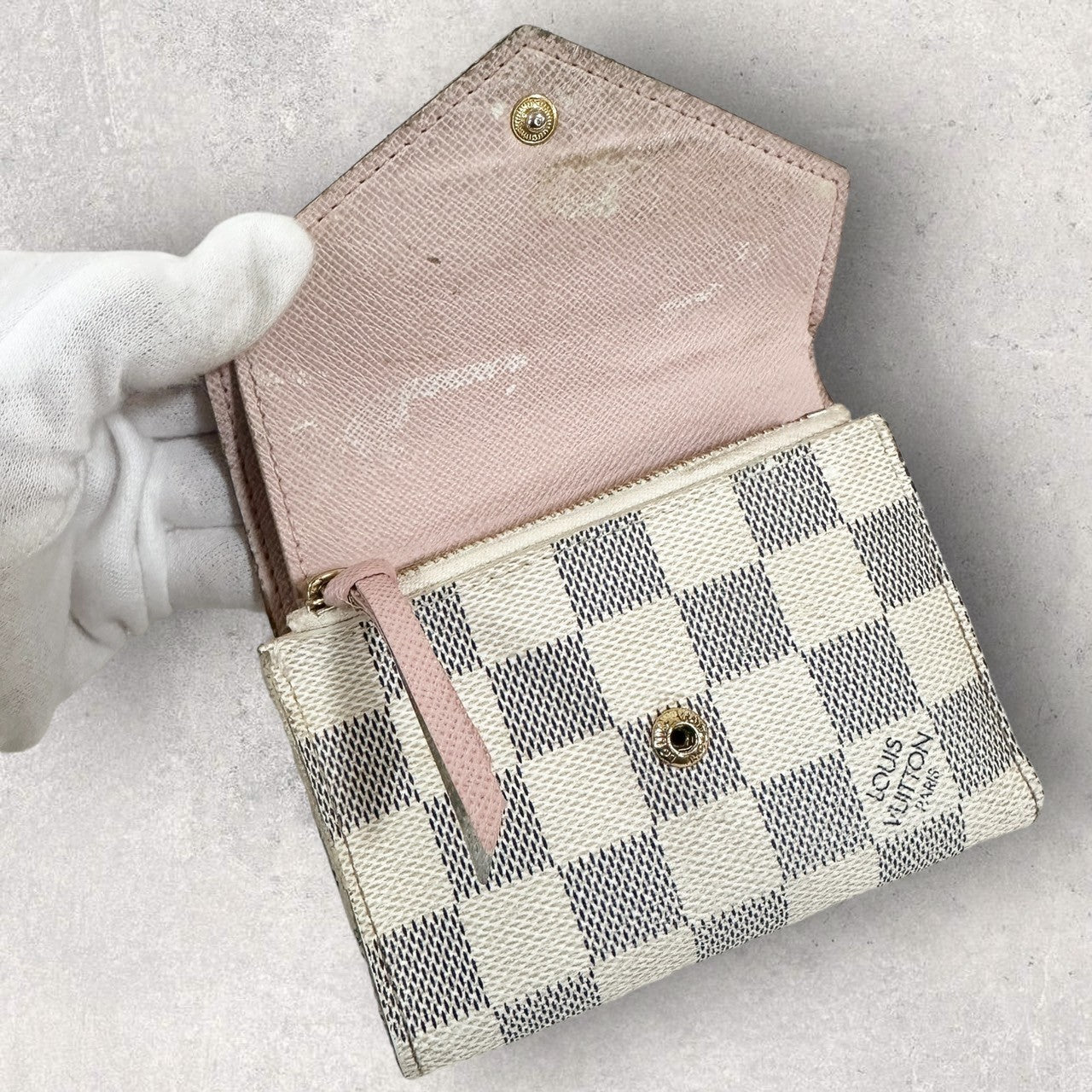 【訳あり】LOUIS VUITTON ルイヴィトン ダミエアズール  コンパクトウォレット 三つ折り財布 ローズ クリーム 202406-0125