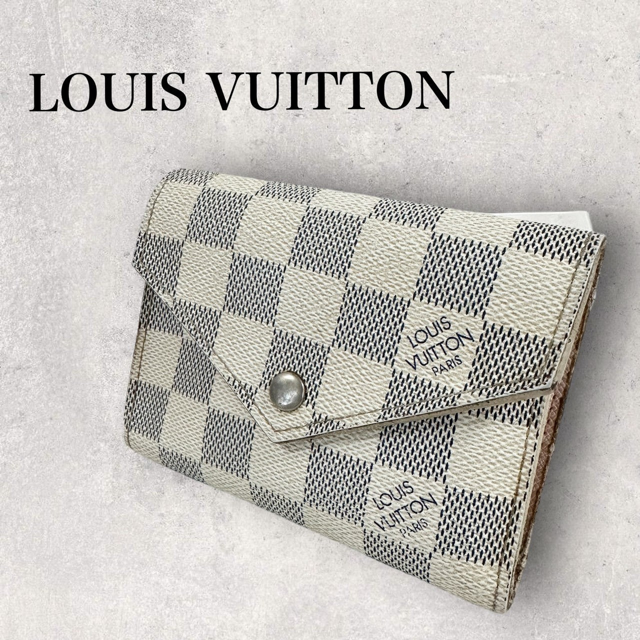 【訳あり】LOUIS VUITTON ルイヴィトン ダミエアズール  コンパクトウォレット 三つ折り財布 ローズ クリーム 202406-0125