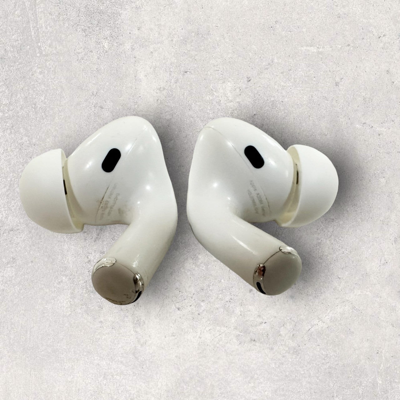 【少々の使用感あり】AirPods Pro (第1世代)  充電ケース イヤホン A2190 動作確認済み 202406-0136