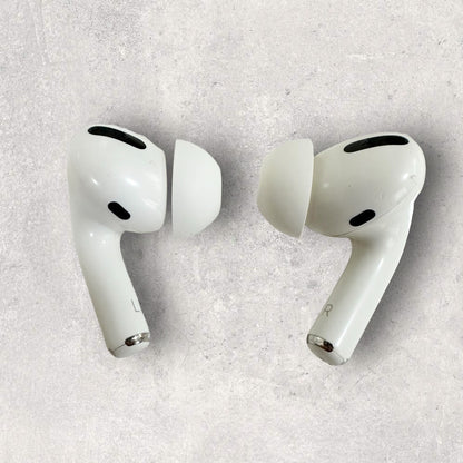 【少々の使用感あり】AirPods Pro (第1世代)  充電ケース イヤホン A2190 動作確認済み 202406-0136