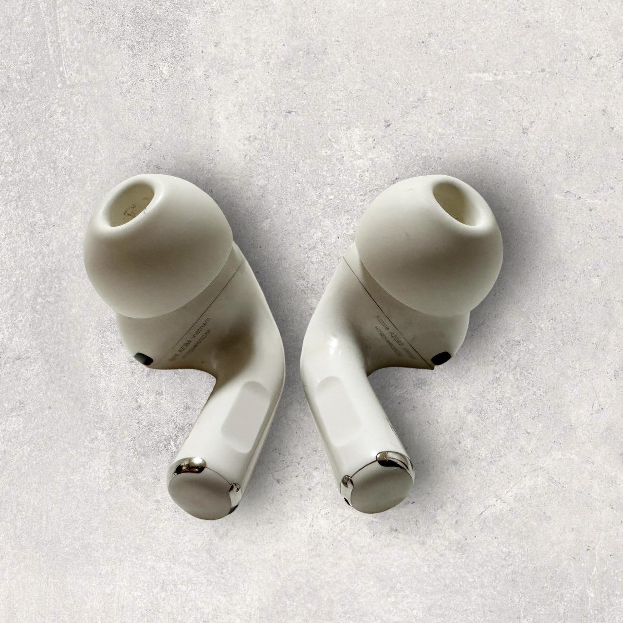 【少々の使用感あり】Apple アップル AirPods Pro (第1世代)  充電ケース イヤホン A2190 動作確認済み 202406-0138