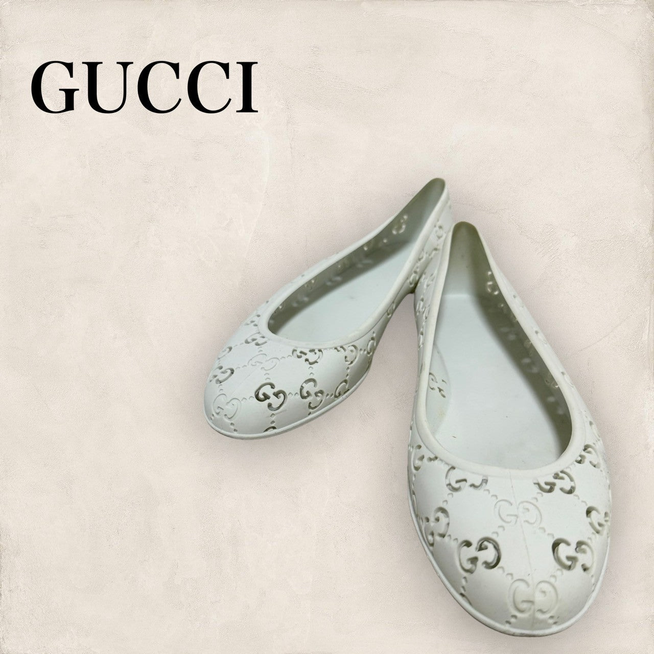 【多少の使用感あり】GUCCI グッチ ラバー フラット バレエシューズ  GG柄 サイズ34 白 ホワイト 202406-2116