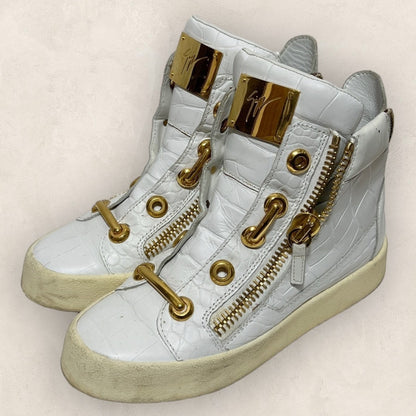 【少し使用感あり】GIUSEPPE ZANOTTI ジュペッゼザノッティ ハイカットスニーカー ホワイト ゴールド 白 サイズ39　202406-0222