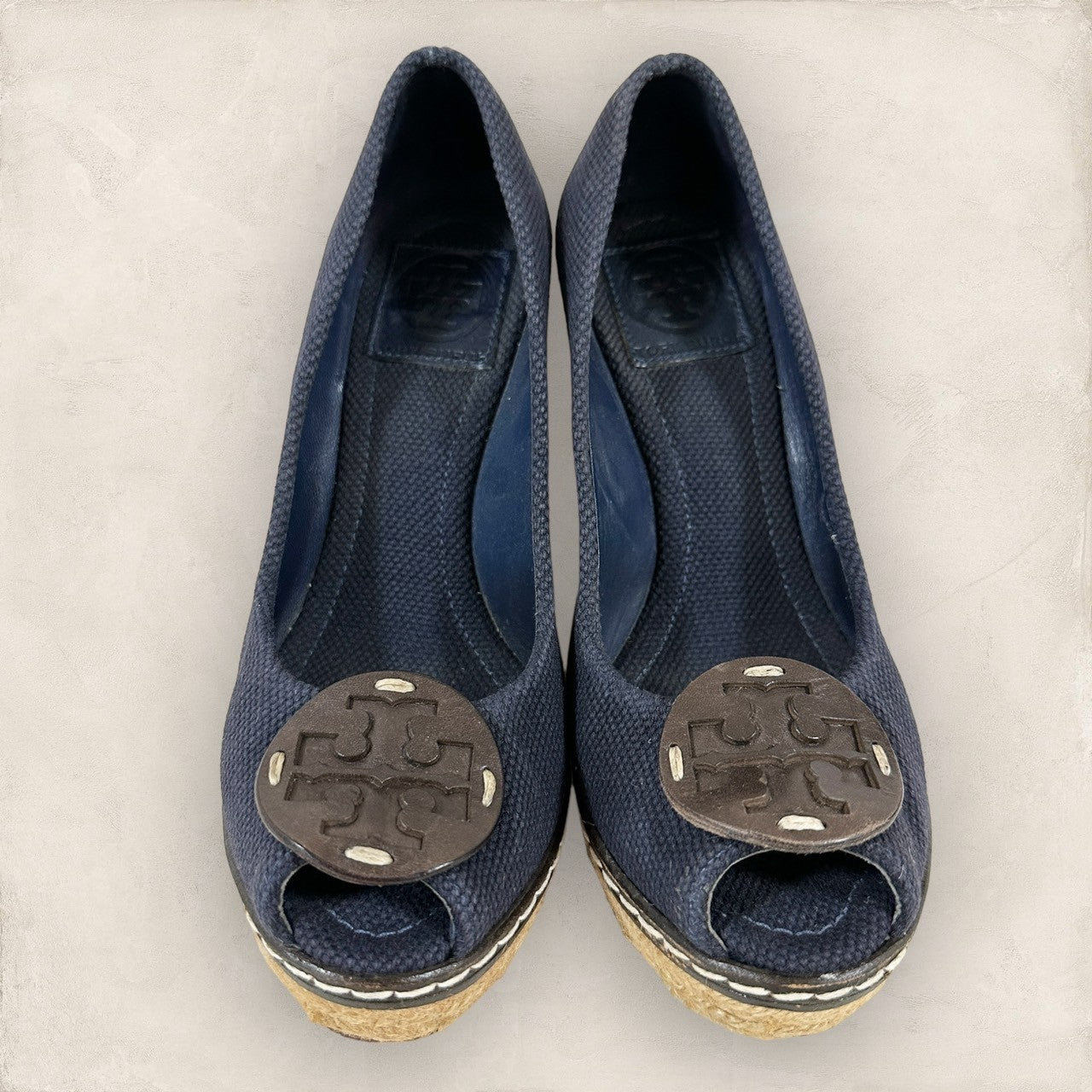 【使用感あり】Tory Burch トリーバーチ オープントゥ パンプス ウェッジソール キャンバス ネイビー 紺  サイズ 6 1/2 23.5cm相当202406-0172