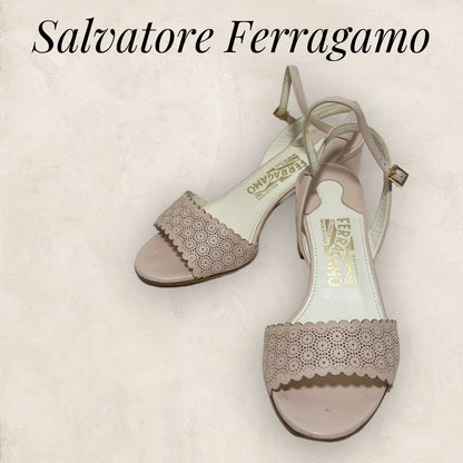 【少し使用感あり・袋あり】Salvatore Ferragamo  サルバトーレフェラガモ サンダル パンプス くすみピンク サイズ5 1/2 専用袋あり 202406-0197