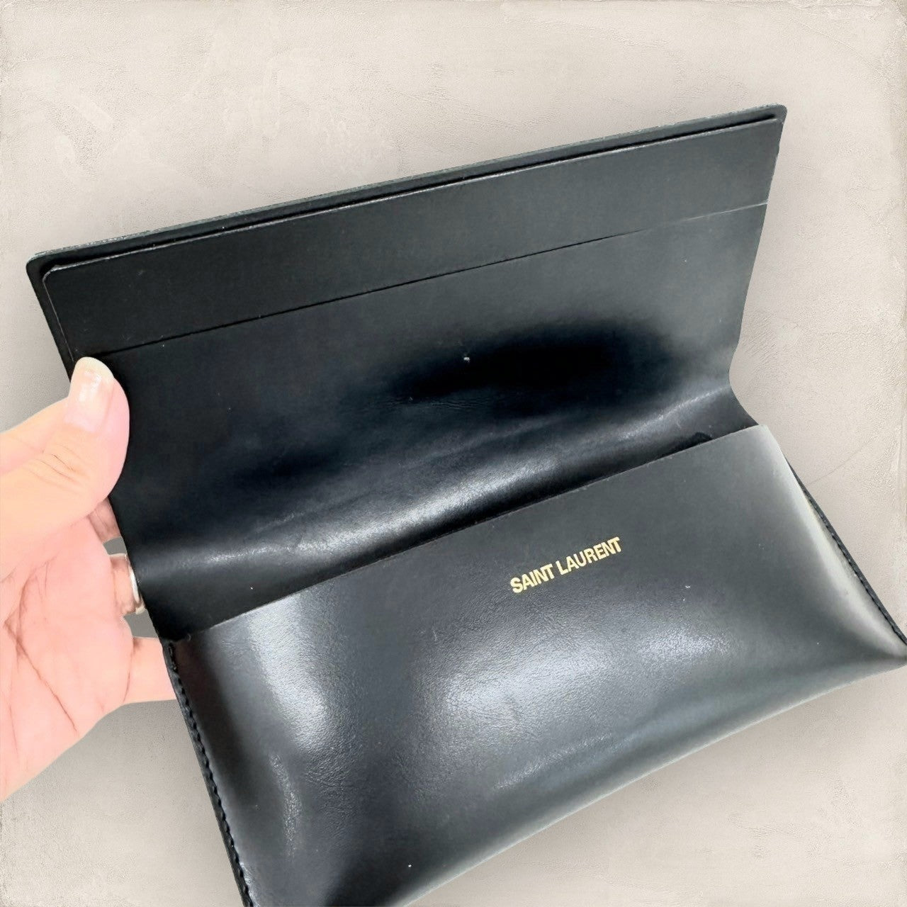 【フレームに少々の小傷あり】SAINT LAURENT サンローラン　サングラス　ブラック　SL480 001  202406-0349